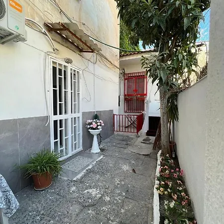 Angela's * Torre Annunziata